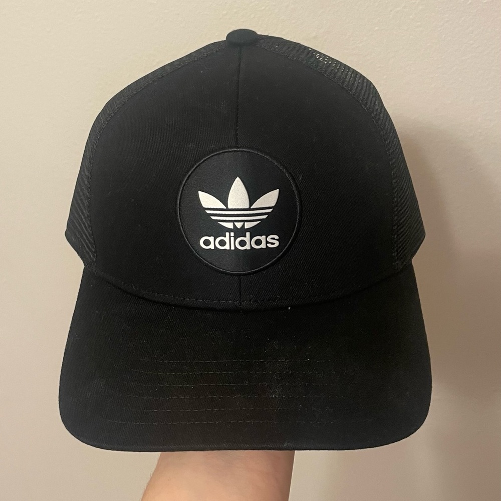 Adidas Classic Black Mesh Cap